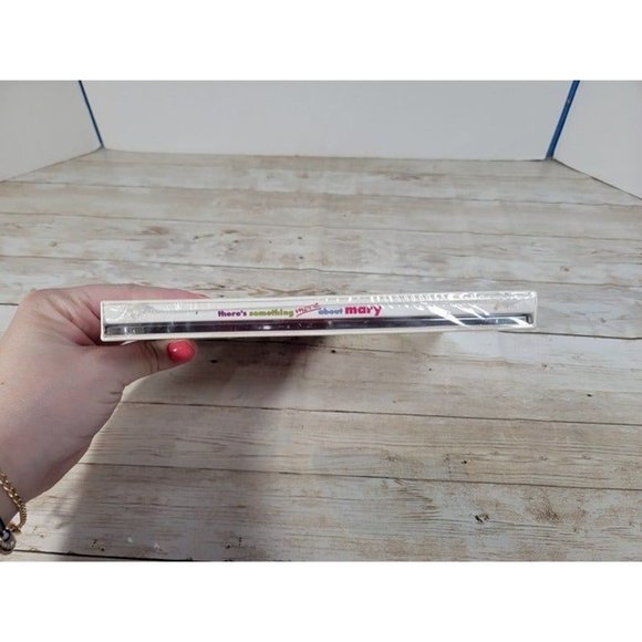 There's Something More About Mary DVD Widescreen‎ Collector's Edition Brand New - Picture 2 of 6